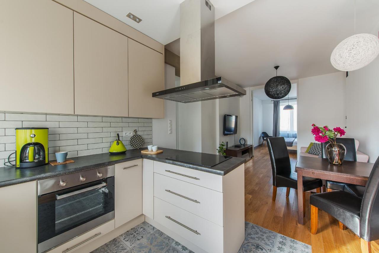 Dworzec Centralny P&O Serviced Apartments Warszawa Exteriör bild